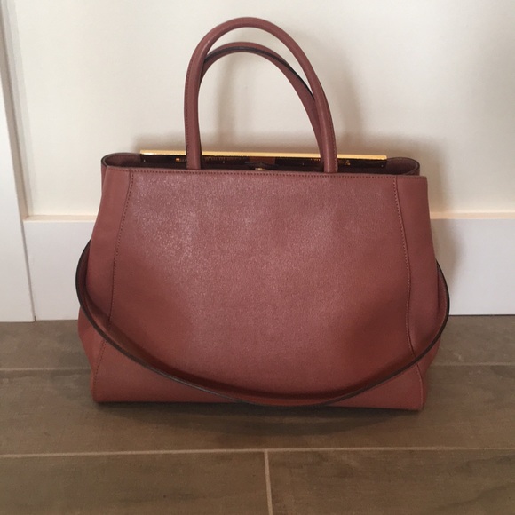 Fendi 2jours Medium size in Terra-cotta - Picture 3 of 8